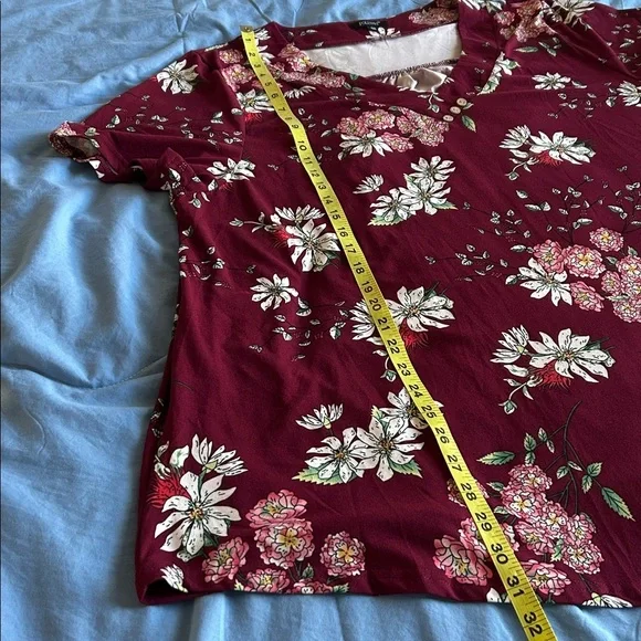 NWOT Folunsi Women’s Short Sleeve Blouse 4X - Picture 6 of 7